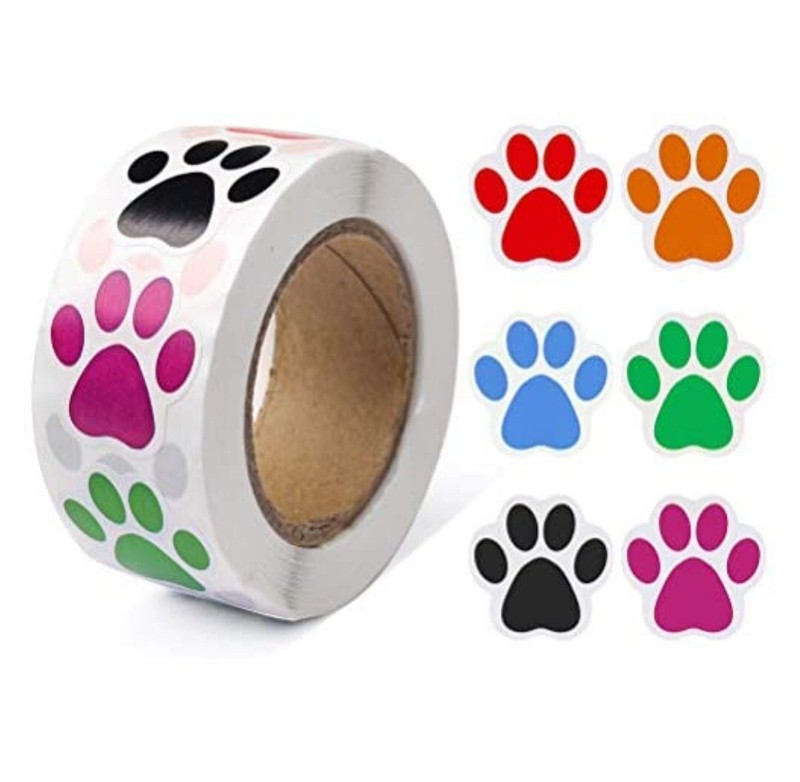 1 roll/500 dog paw stickers. 1 inch