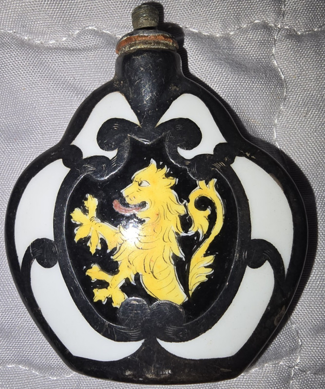 Bad Tolz Beautiful Inlaid Possible Chain Pull? Lion Crest on Reverse gallery