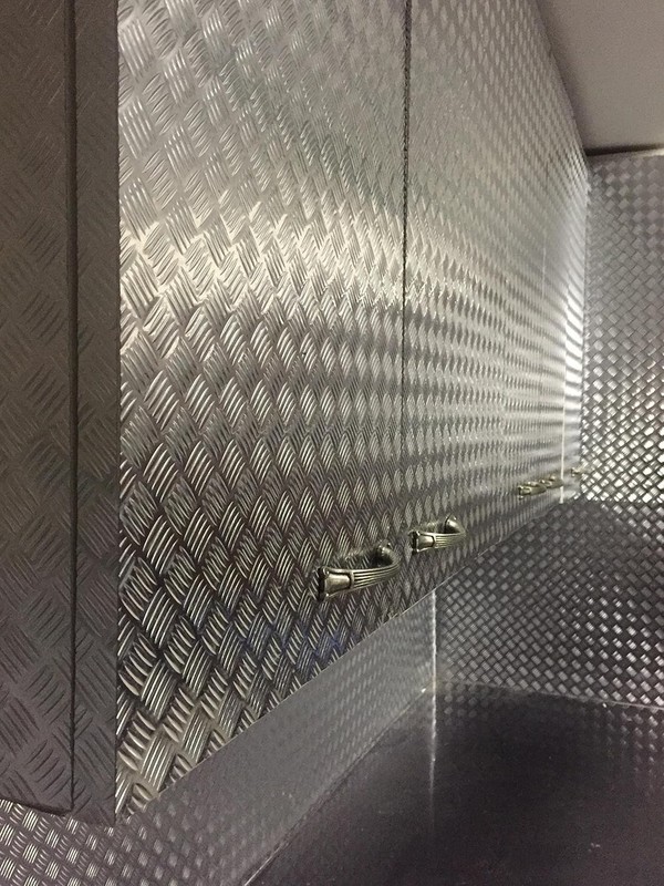 Industrial Utility Diamond Plate Metallic Chrome Finish Vinyl Wrap Silver 17.8" gallery