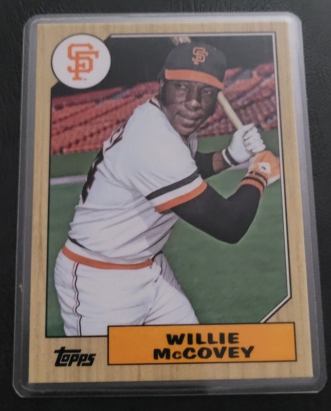 Willie McCovey HOF Fridge/Locker/Cabinet Laminated Baseball Card Magnet Giants gallery