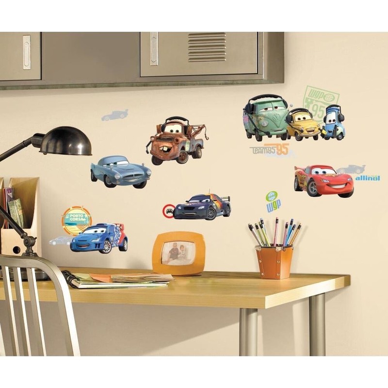 DISNEY CARS 2: 25 BiG Wall Stickers LIGHTNING MCQUEEN Room Decor Decals MATER