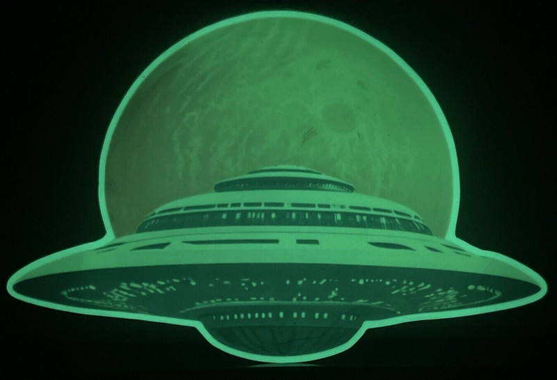 Alien UFO Fantasy Space Sticker Glow in the Dark Vinyl Decal Sci-Fi Laptop Wall