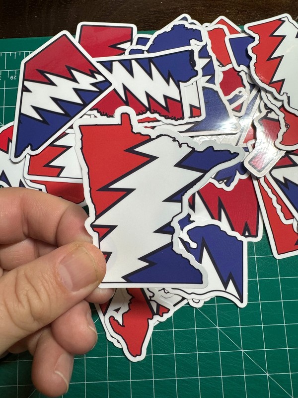 Minnesota Stealie - Grateful Dead - Laminated Vinyl Sticker 3"x3" gallery