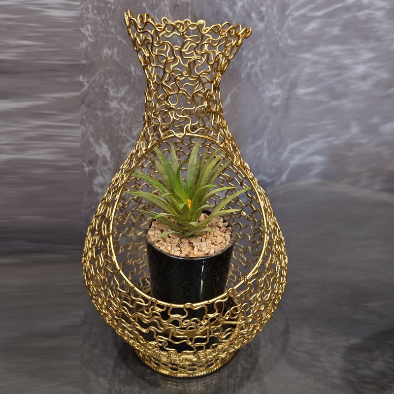 Handcrafted Gold Wire Vase with Artificial Plant – Elegant Home Décor Piece 2135 gallery
