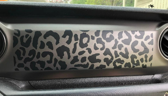 Leopard pattern dash decal fit 2018-2022 Jeep Wrangler Rubicon JL JLU Sahara