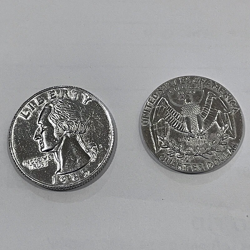 Hollow Detachable Trick Quarter Spy Coin Novelty Gift Free Shipping! gallery