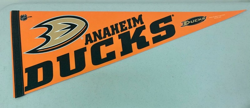 Anaheim Ducks NHL Hockey Classic 12″x 30″ Team Pennant Dorm Room Decor Flag NEW