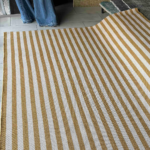 Alfombra Lavable Líneas Mostaza