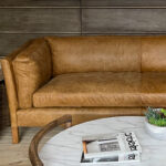 Sofá Triple Cuero Walnut - Venta anticipada Noviembre - Imagen 5