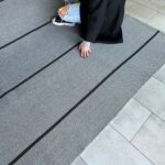 Alfombra Lavable Gris y Rayas Negras - Imagen 4