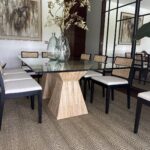 Mesa de comedor Plintos