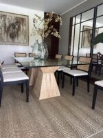 Mesa de comedor Plintos